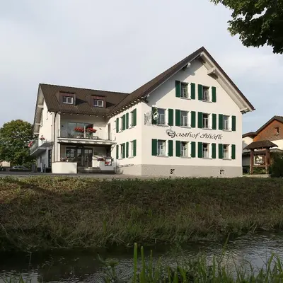 Das Gebäude in dem sich das Hotel befindet