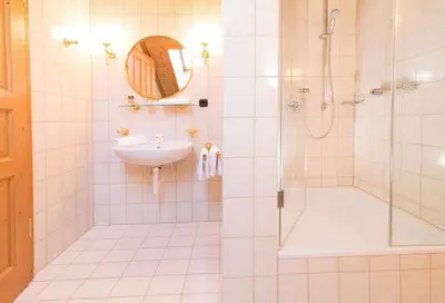 Ein Badezimmer in der Unterkunft Ferienwohnungen Hörmann
