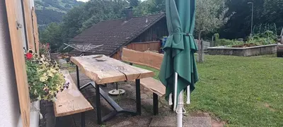Ein Garten an der Unterkunft Ferienwohnung Sapatho