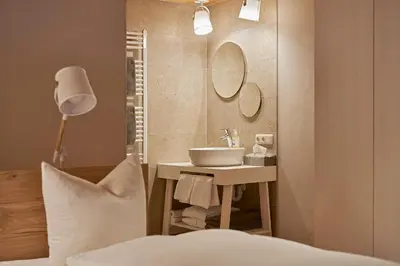 Ein Bett oder Betten in einem Zimmer der Unterkunft Hotel Rössle