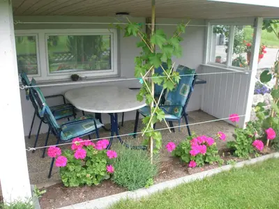 Ein Garten an der Unterkunft Haus Eberle