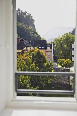 Ein allgemeiner Bergblick oder ein Berglick von des Hotels aus