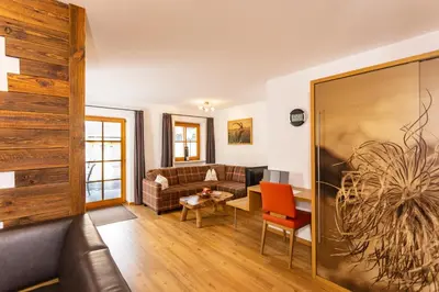 Ein Sitzbereich in der Unterkunft Haus Berg & Tal
