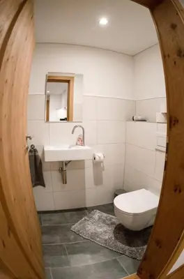 Ein Badezimmer in der Unterkunft Rosis Ferienwohnung