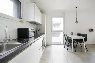 Küche/Küchenzeile in der Unterkunft homy City Lodge in Feldkirch, Grenznähe und doch Zentral