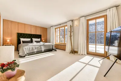 Ein Bett oder Betten in einem Zimmer der Unterkunft Chalet Lilly - Luxury by A-Appartments mit Ski in - Ski out