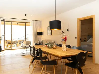 Ein Sitzbereich in der Unterkunft Wohnung in Schröcken nahe Ski Arlberg