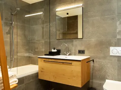 Ein Badezimmer in der Unterkunft Wohnung in Schröcken bei Ski Arlberg