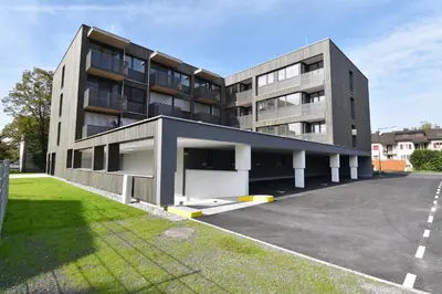 Das Gebäude in dem sich die Ferienwohnung befindet