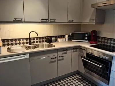 Küche/Küchenzeile in der Unterkunft Liebevoll eingerichtete Wohnung
