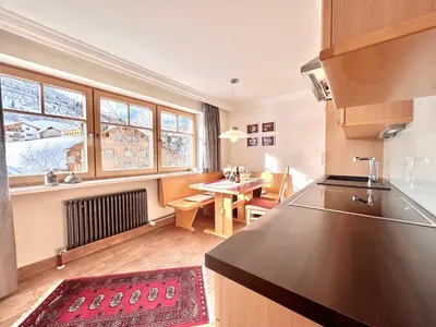 Küche/Küchenzeile in der Unterkunft Haus Wallis by stayFritz - Ski-In Ski-Out Apartments am Arlberg