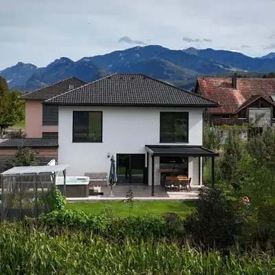 Luxus-Anwesen mit Charme - ganzes Haus mit Garten