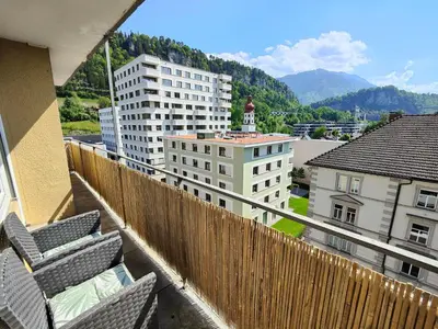 Ein allgemeiner Bergblick oder ein Berglick von der Ferienwohnung aus