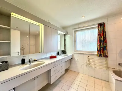Grundriss der Unterkunft Ferienhaus 80er Liebe mit Whirlpool