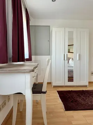 Grundriss der Unterkunft Ferienhaus 80er Liebe mit Whirlpool