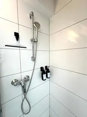 Ein Badezimmer in der Unterkunft Zentrale Wohnung mit Dachterasse