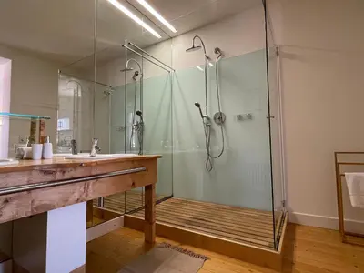 Ein Badezimmer in der Unterkunft Studio im Zentrum von Lochau, #1