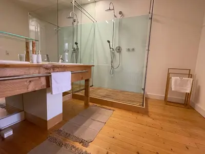 Ein Badezimmer in der Unterkunft Studio im Zentrum von Lochau, #1