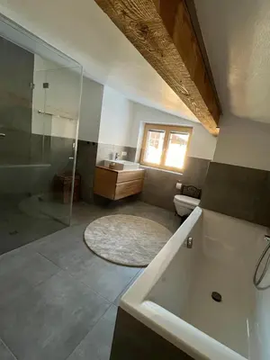 Ein Badezimmer in der Unterkunft Haus Anna