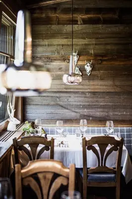 Ein Restaurant oder anderes Speiselokal in der Unterkunft Verwöhn-Wellnesshotel Walserhof