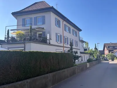 Das Gebäude in dem sich die Ferienwohnung befindet