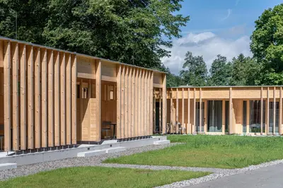 Das Gebäude in dem sich die Ferienwohnung befindet