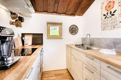 Küche/Küchenzeile in der Unterkunft Haus Haemmerle mit Ski in - Ski out