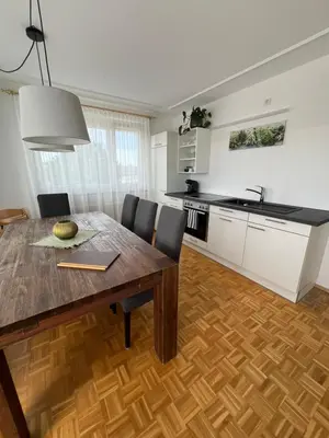 Küche/Küchenzeile in der Unterkunft rs44 Apartments über den Dächern von Bregenz