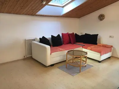 Ein Sitzbereich in der Unterkunft Ferienwohnung Heidegger