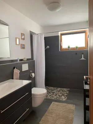 Ein Badezimmer in der Unterkunft Ferienwohnung Alpenglück