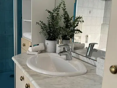 Ein Badezimmer in der Unterkunft City Apartments Bludenz