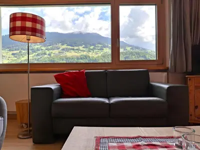 Ein allgemeiner Bergblick oder ein Berglick von der Ferienwohnung aus