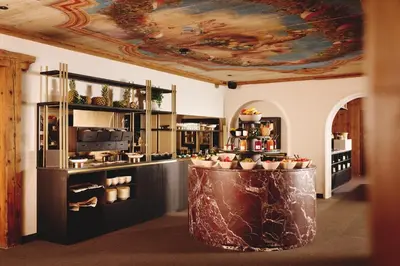 Getränke in der Unterkunft Burg Hotel Lech am Arlberg