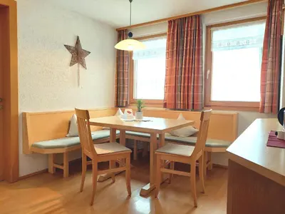 Ein Sitzbereich in der Unterkunft Appartement Elisabeth