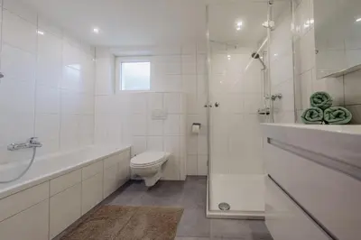 Ein Badezimmer in der Unterkunft Berghof Apartment Rodund