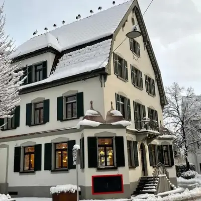 Engel Apartments