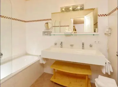 Ein Badezimmer in der Unterkunft Appartement Kriegerhorn