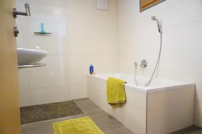 Ein Badezimmer in der Unterkunft Haus Schwendinger