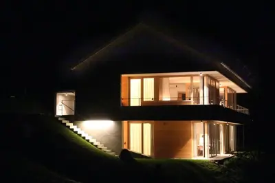 Das Gebäude in dem sich die Ferienwohnung befindet