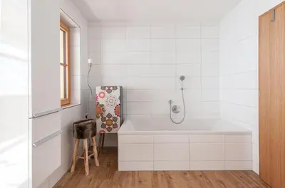 Ein Badezimmer in der Unterkunft Alpin Chalet Schröcken