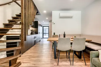 Ein Sitzbereich in der Unterkunft bsundrix Tiny Homes