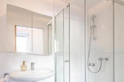 Ein Badezimmer in der Unterkunft Sahin 4 by Alpenfeder