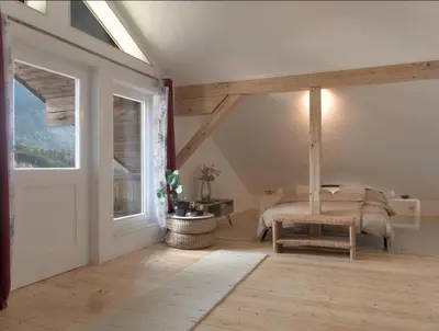 Ein Bett oder Betten in einem Zimmer der Unterkunft Apartment - Sleeps 3 - Balcony - Garden