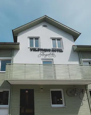 Das Gebäude in dem sich das Hotel befindet