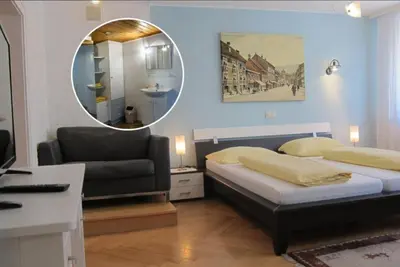 Ein Bett oder Betten in einem Zimmer der Unterkunft Pension Sonne Bed