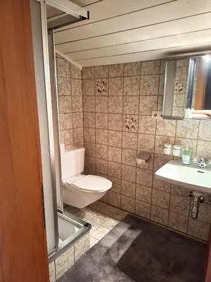 Ein Badezimmer in der Unterkunft Ferienwohnung Rüf