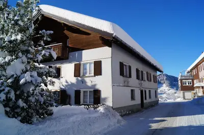 Ferienhaus Lila im Winter