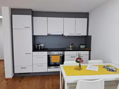 Küche/Küchenzeile in der Unterkunft Top Glück Apartmenthaus Sonnenschein
