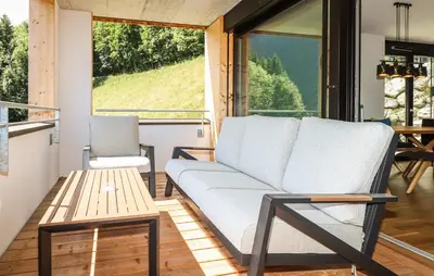 Ein Sitzbereich in der Unterkunft Ferienwohnung Mit Terrasse