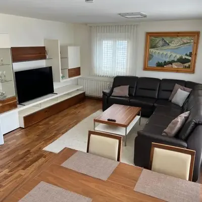 Modern apartment in a top location and free Parking